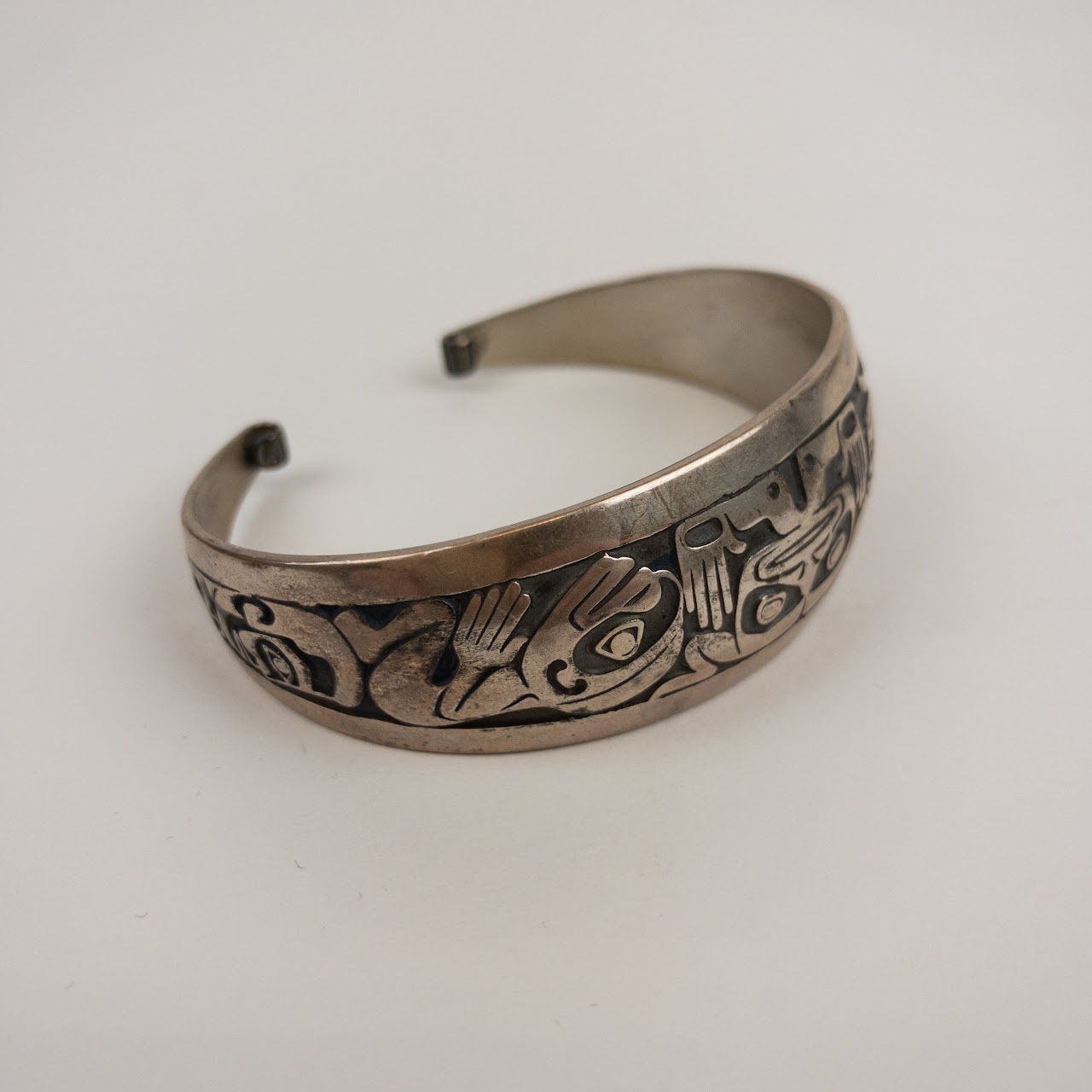 Barry Harem Sterling Silver 'Emerging Mankind' Cuff Bracelet