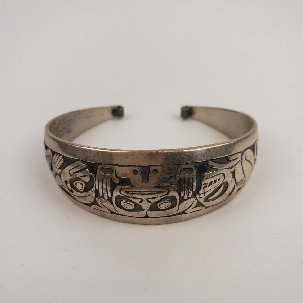 Barry Harem Sterling Silver 'Emerging Mankind' Cuff Bracelet