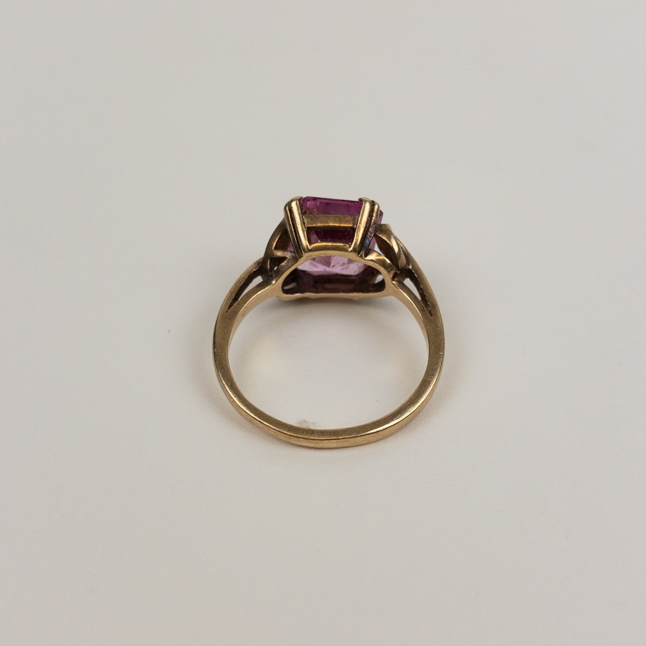 10K Gold & Pink Quartz Ring