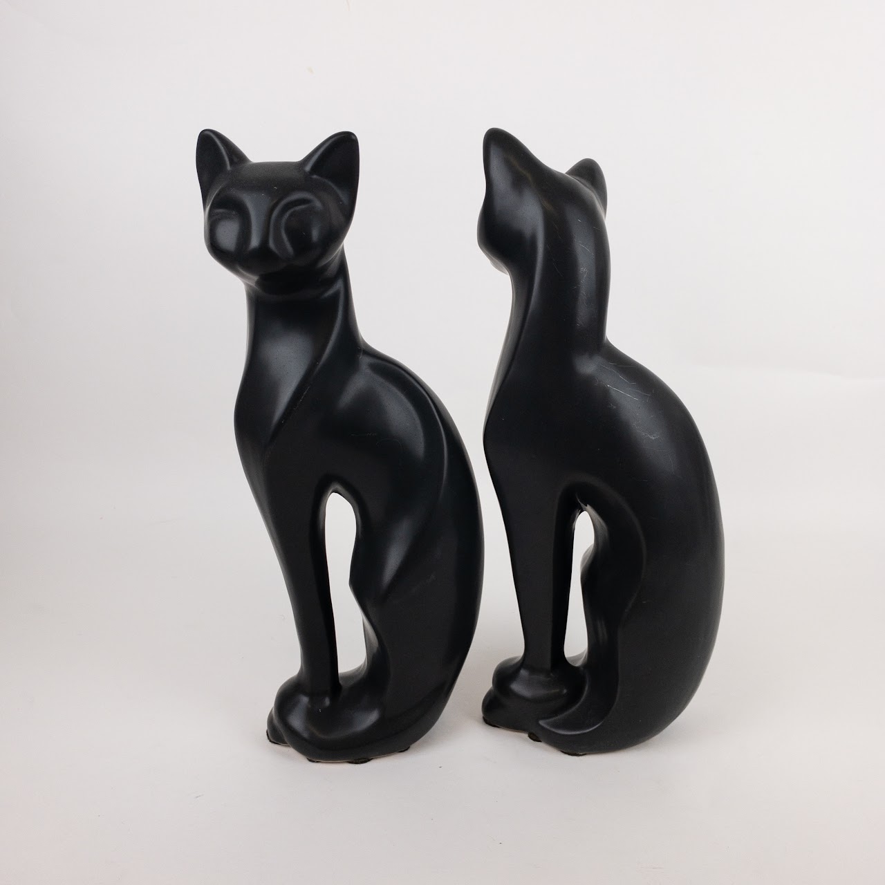 1980's Deco Ceramic Cat Statuette Pair