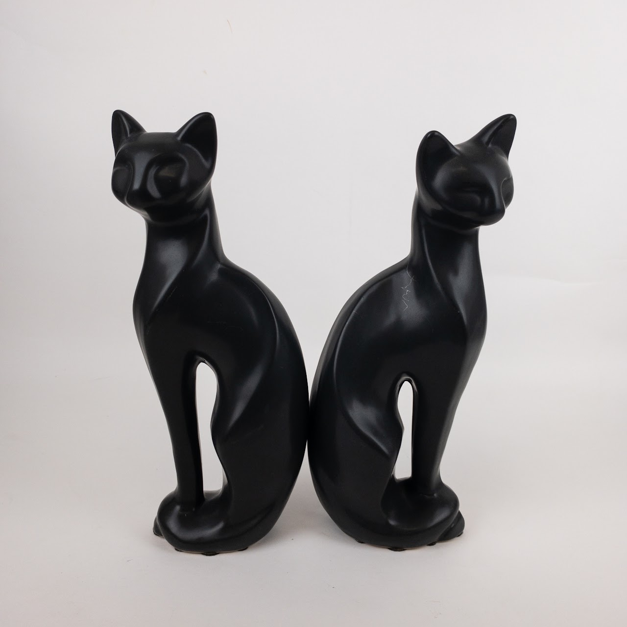 1980's Deco Ceramic Cat Statuette Pair