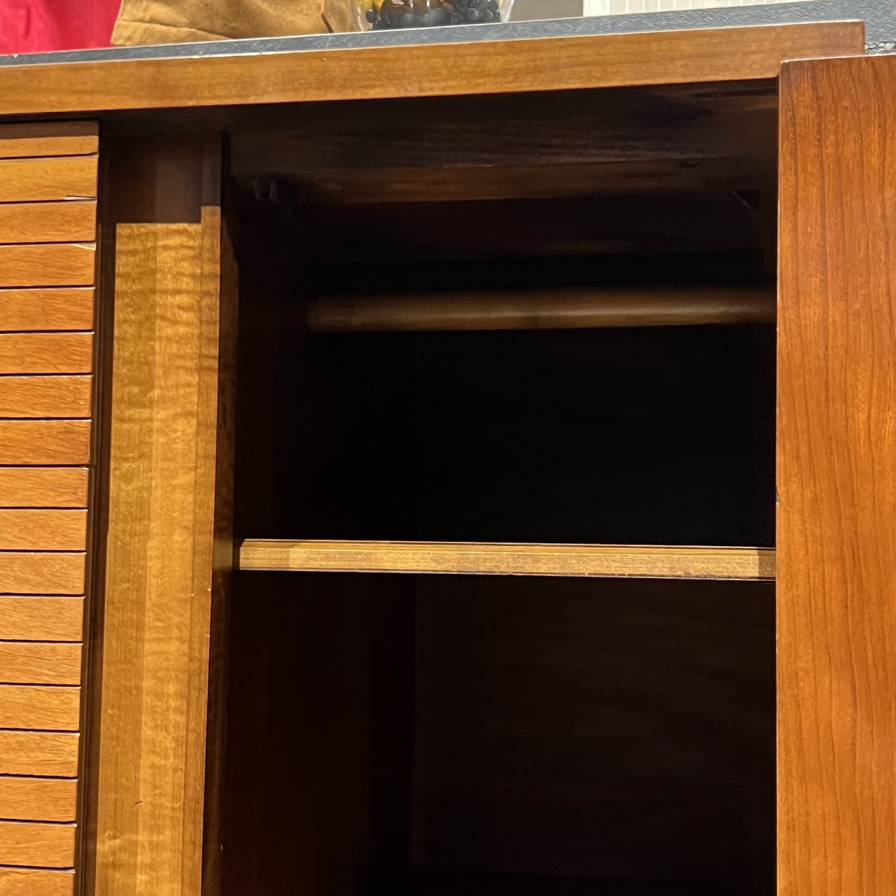 Frank Lloyd Wright Heritage Henredon Mid-Century Gentleman's Dresser