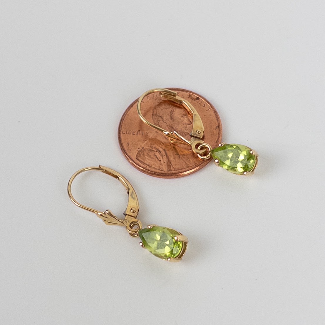 14K Gold Peridot Drop Earrings