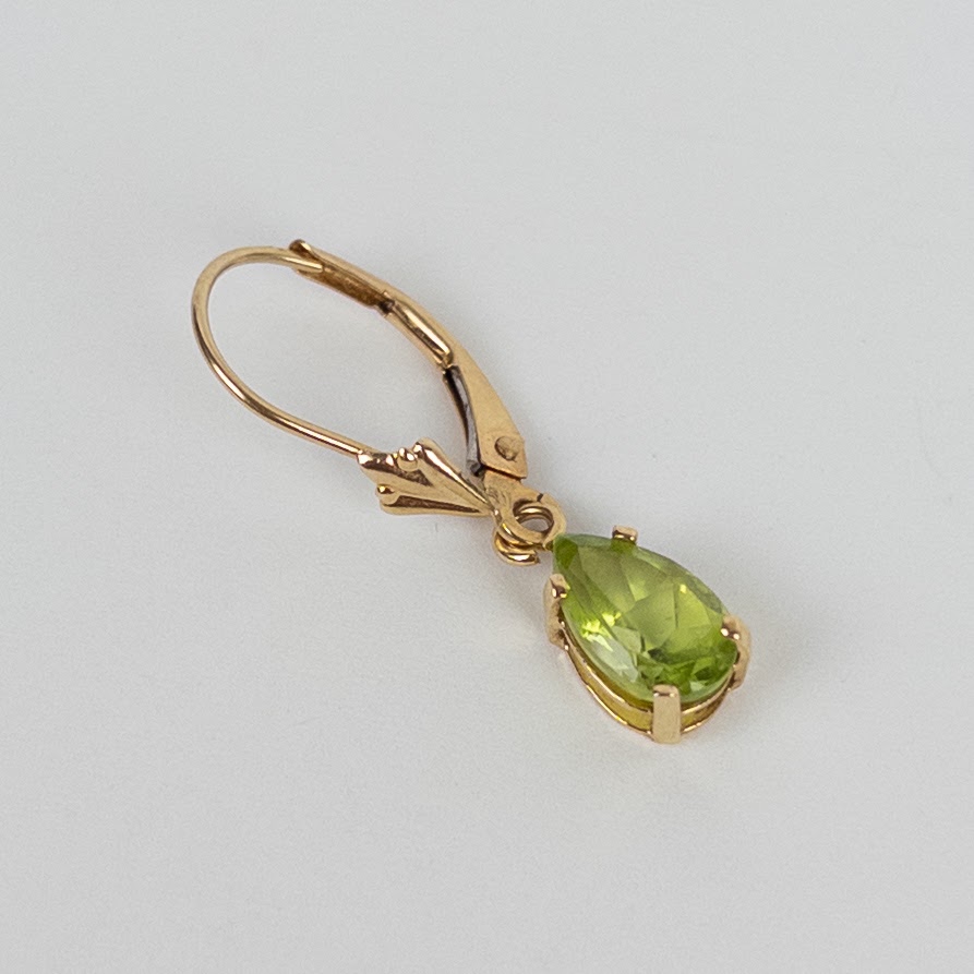 14K Gold Peridot Drop Earrings