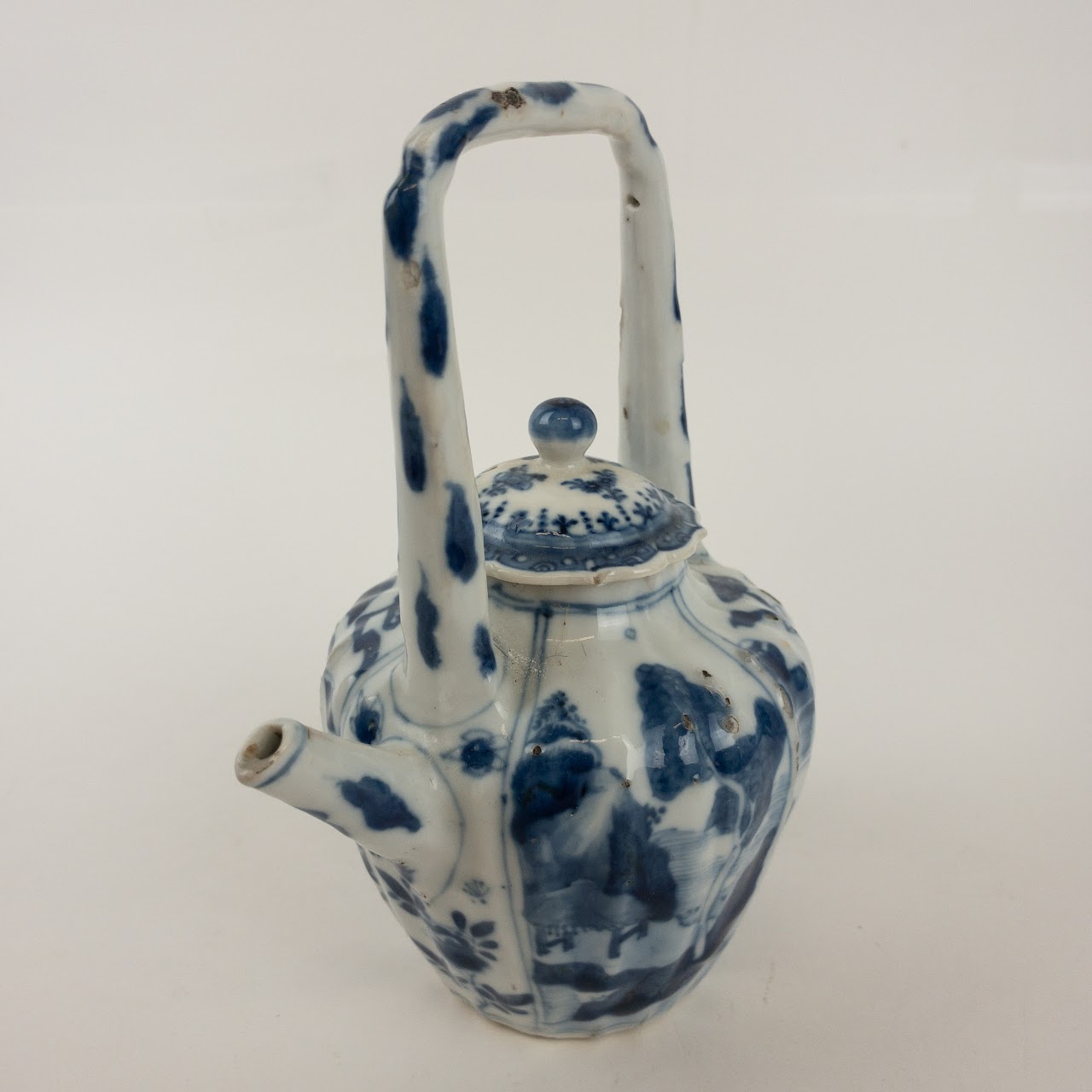 Chinese Porcelain Antique Teapot