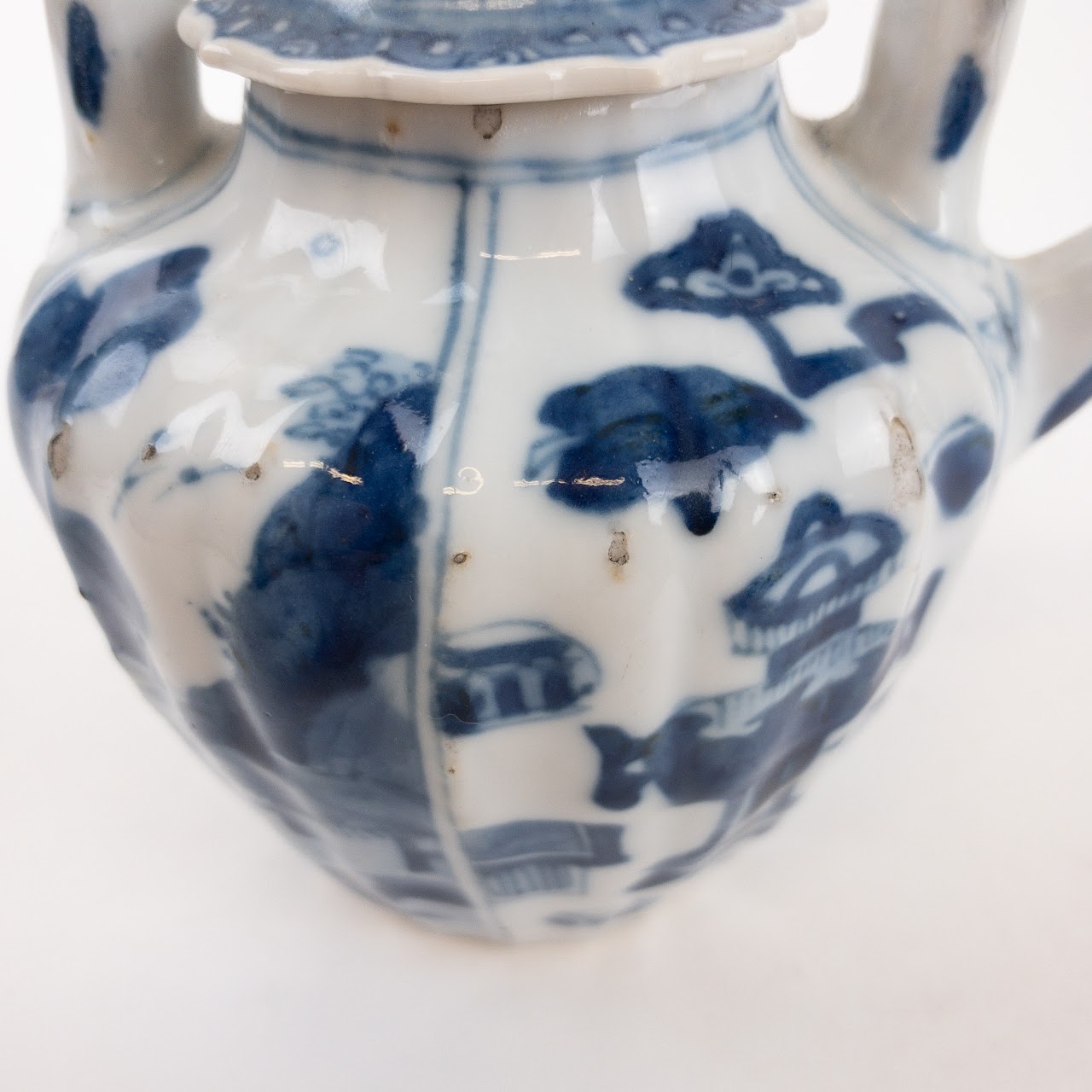 Chinese Porcelain Antique Teapot