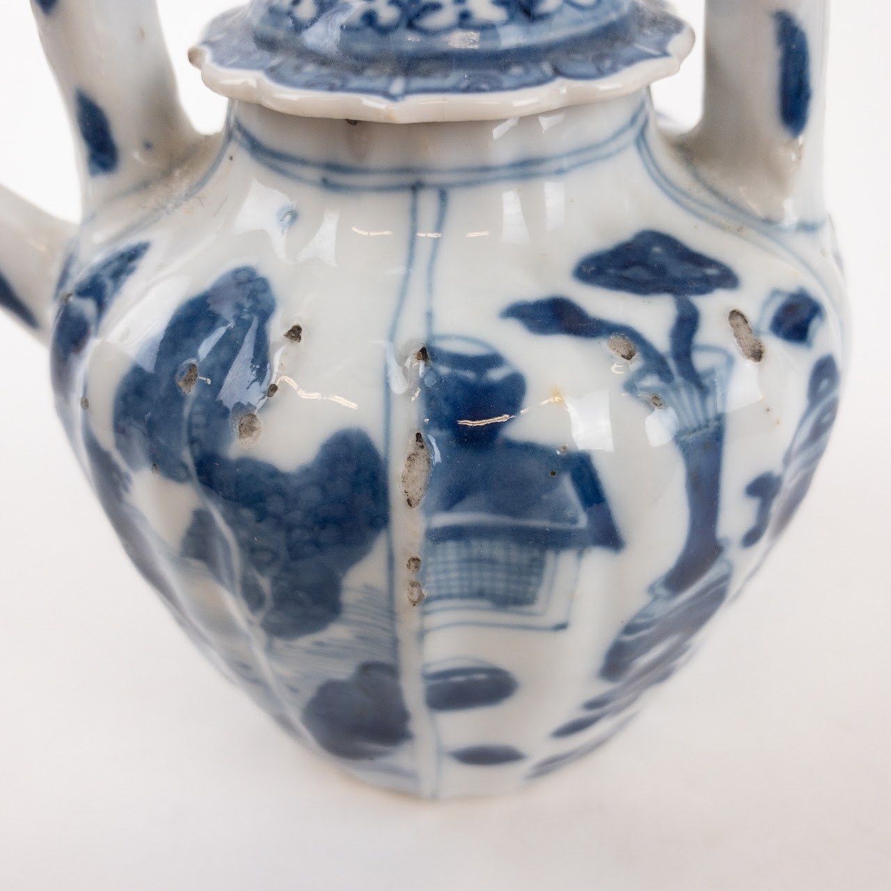 Chinese Porcelain Antique Teapot