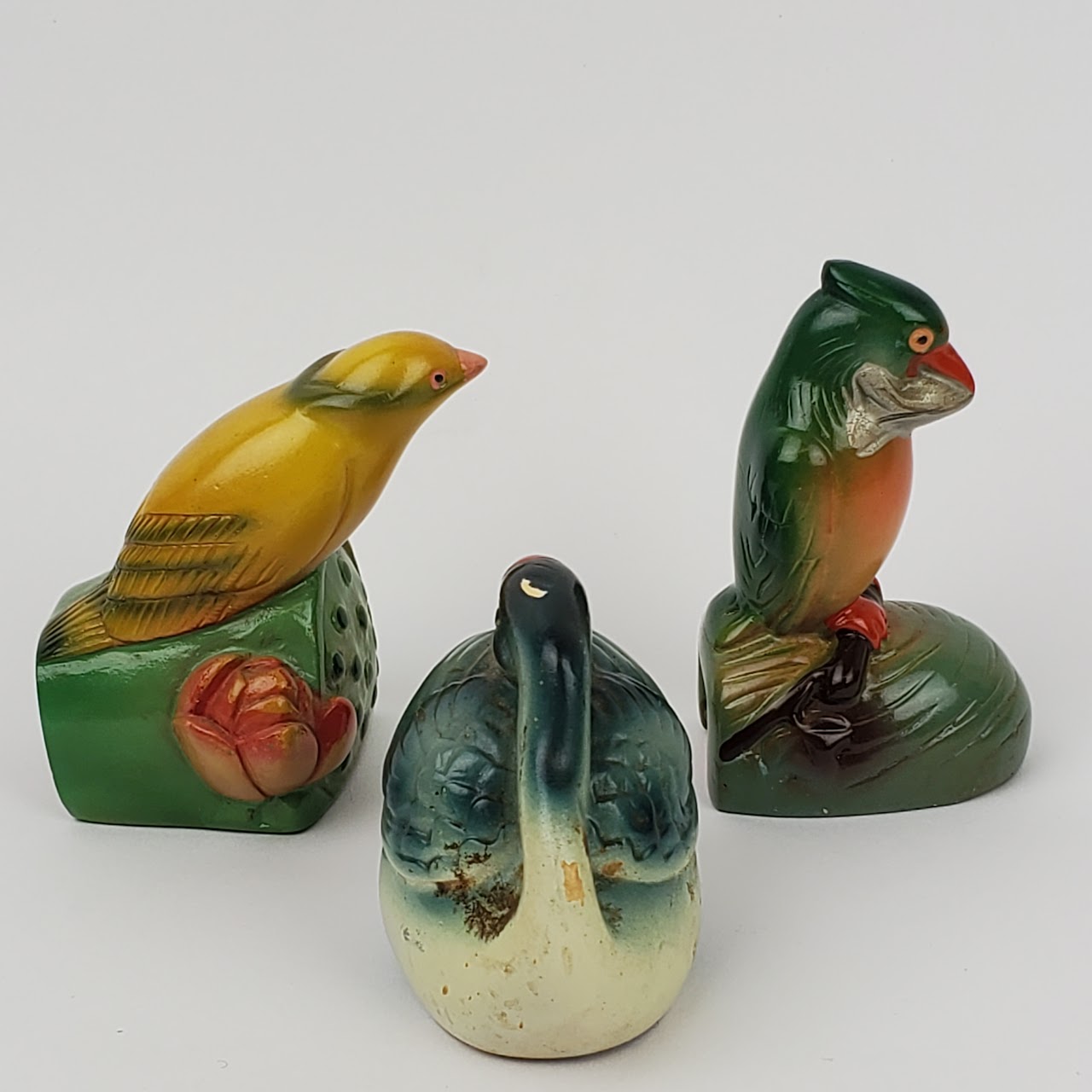 Vintage Chalkware Goldfinch, Parrot & Swan Bird Pencil Sharpener Set