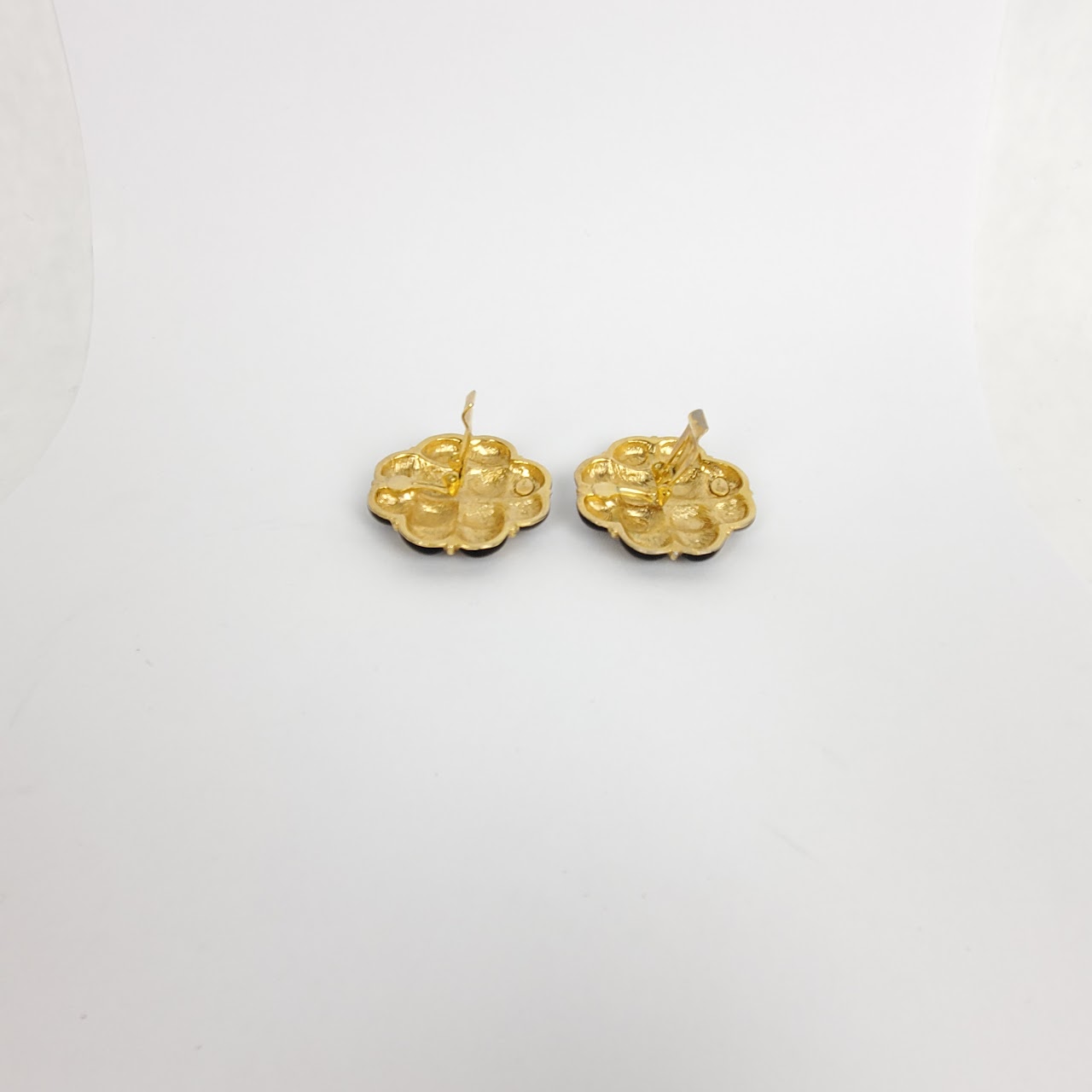 Craft Vintage 'Quilted' Clip Earrings