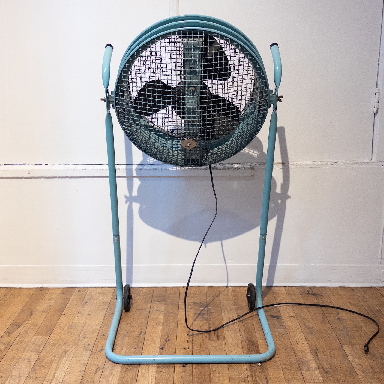 Westinghouse Vintage Floor Fan, Circa 1960