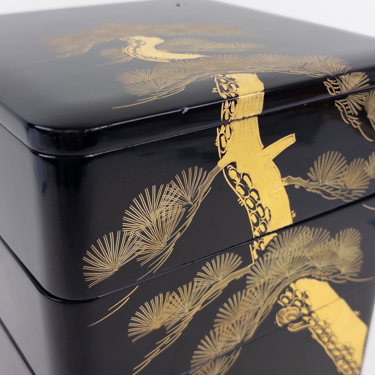 Japanese Urushi Lacquered Pine Tree Three-Tiered Box