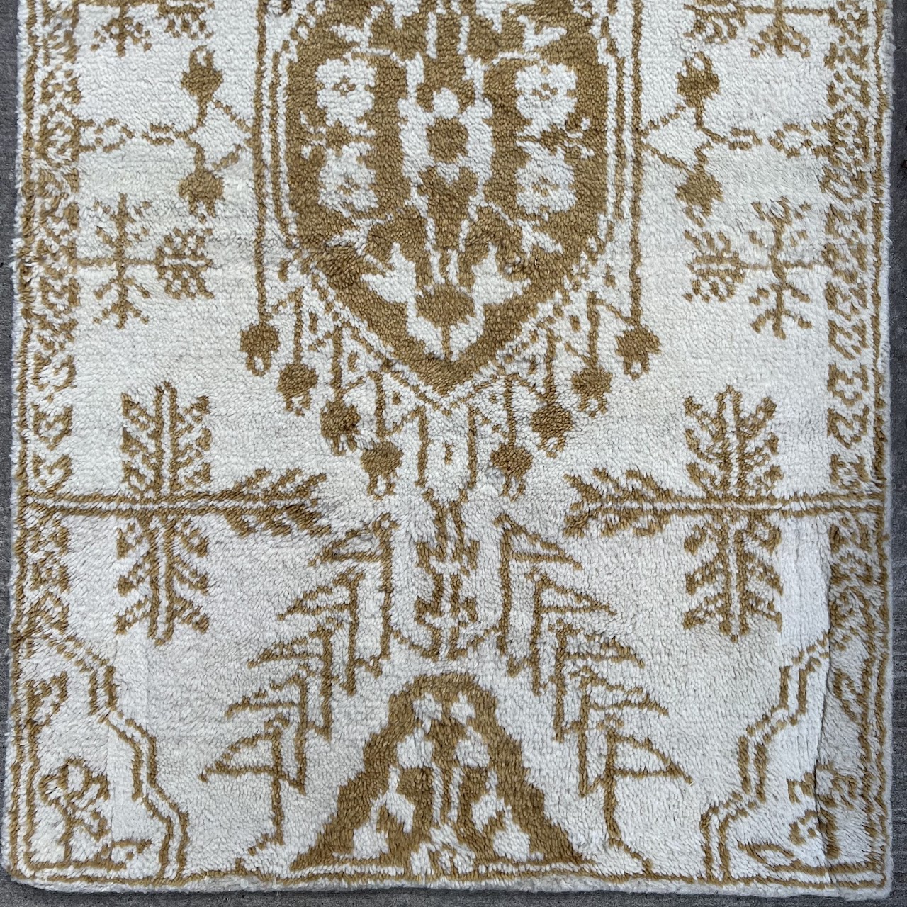 Turkish-Style Contemporary Area Rug