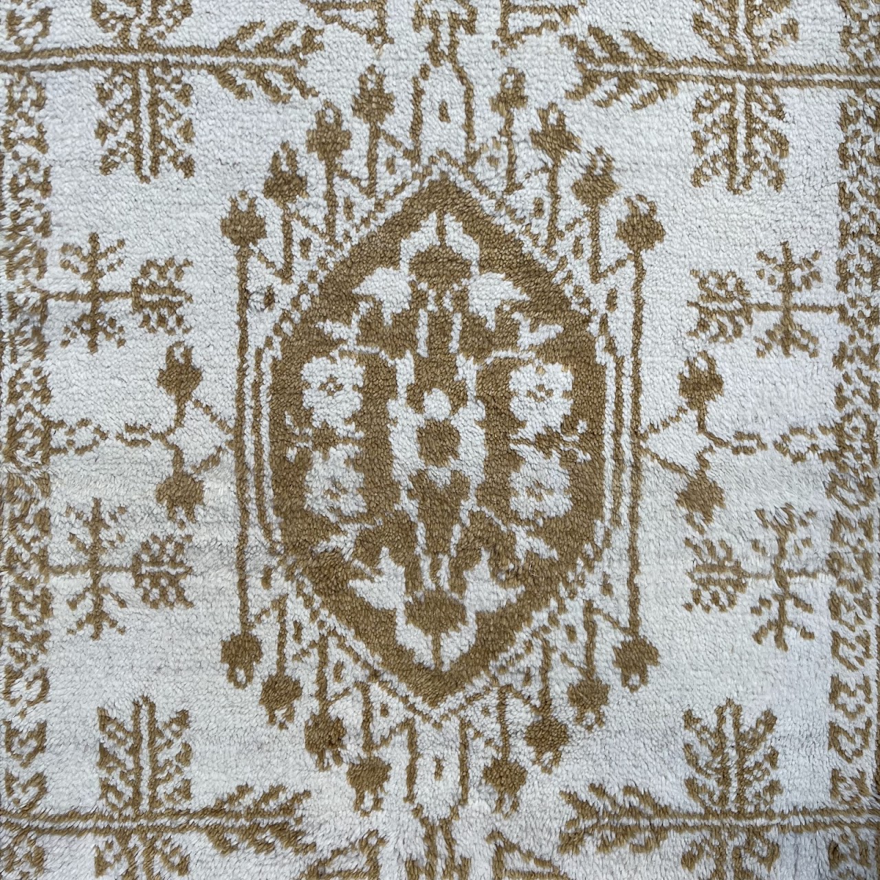 Turkish-Style Contemporary Area Rug