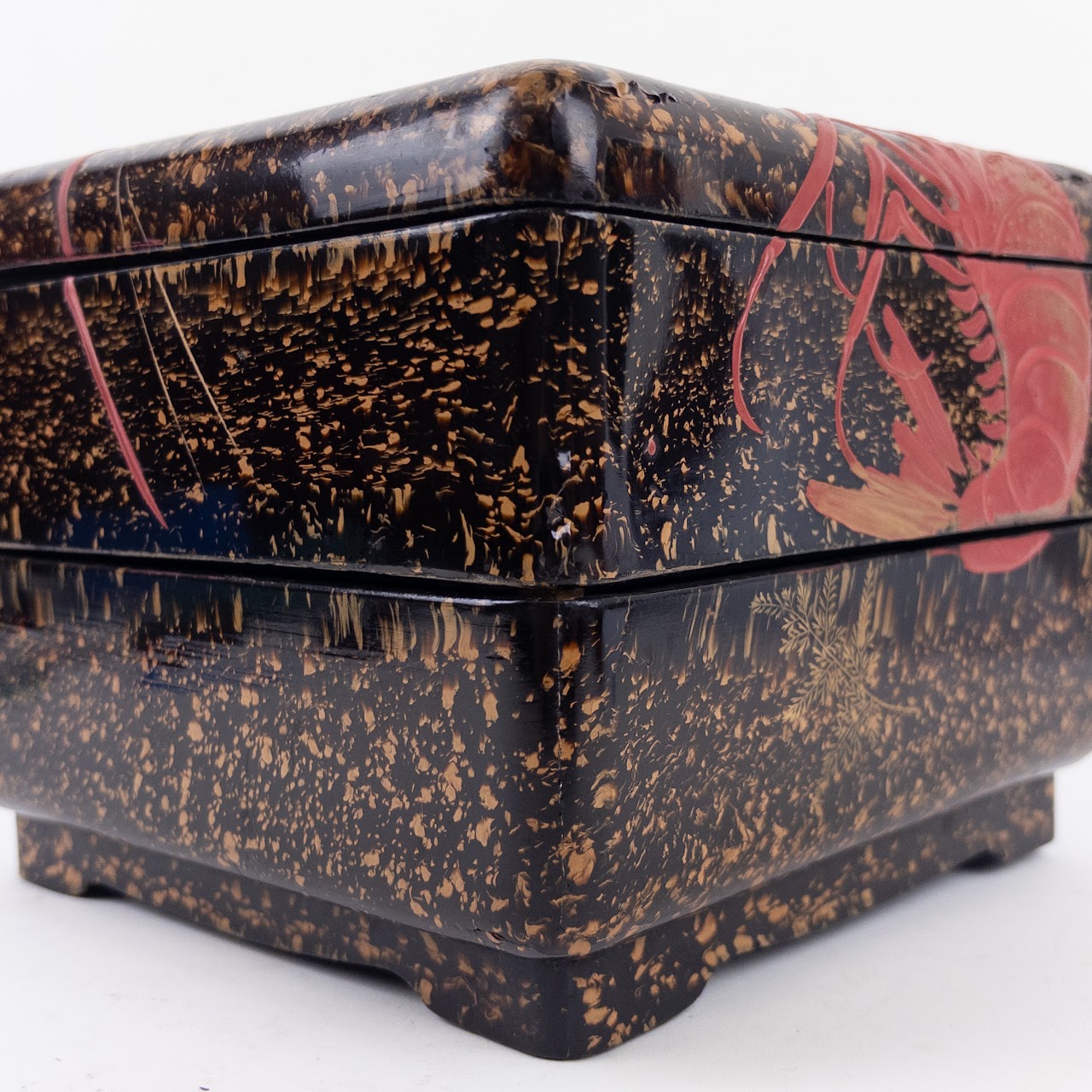 Japanese Urushi Lacquered Lobster Two-Tiered Box