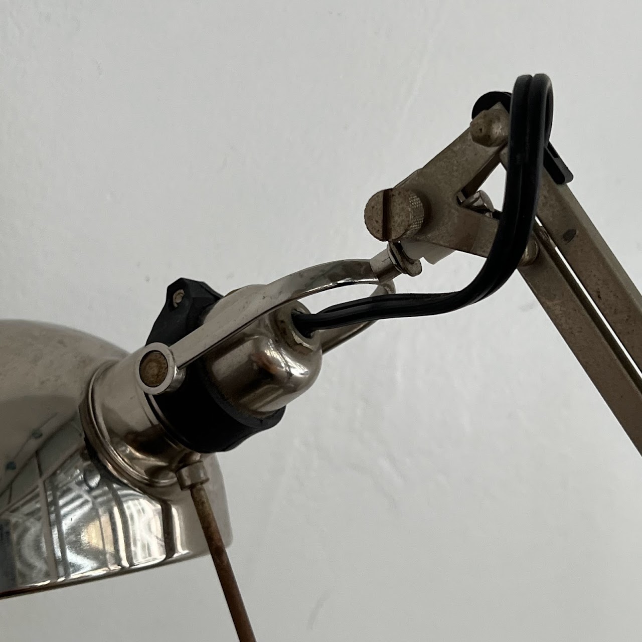 Articulating Task Lamp