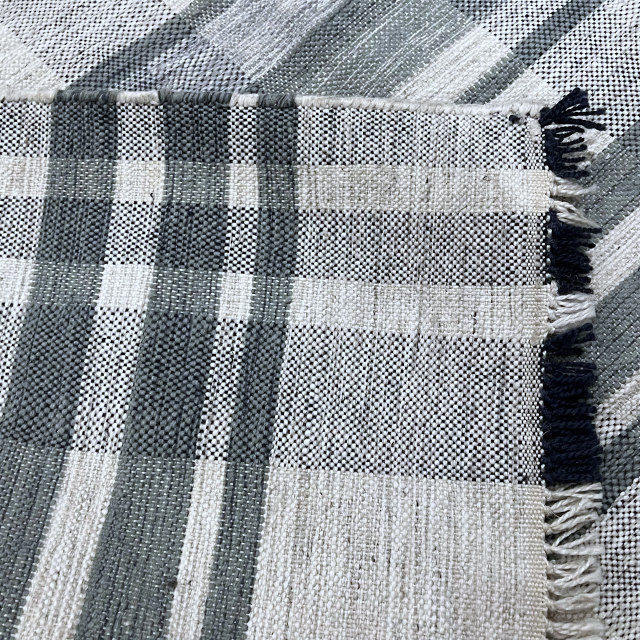 Wool Plaid Contemporary Area Rug