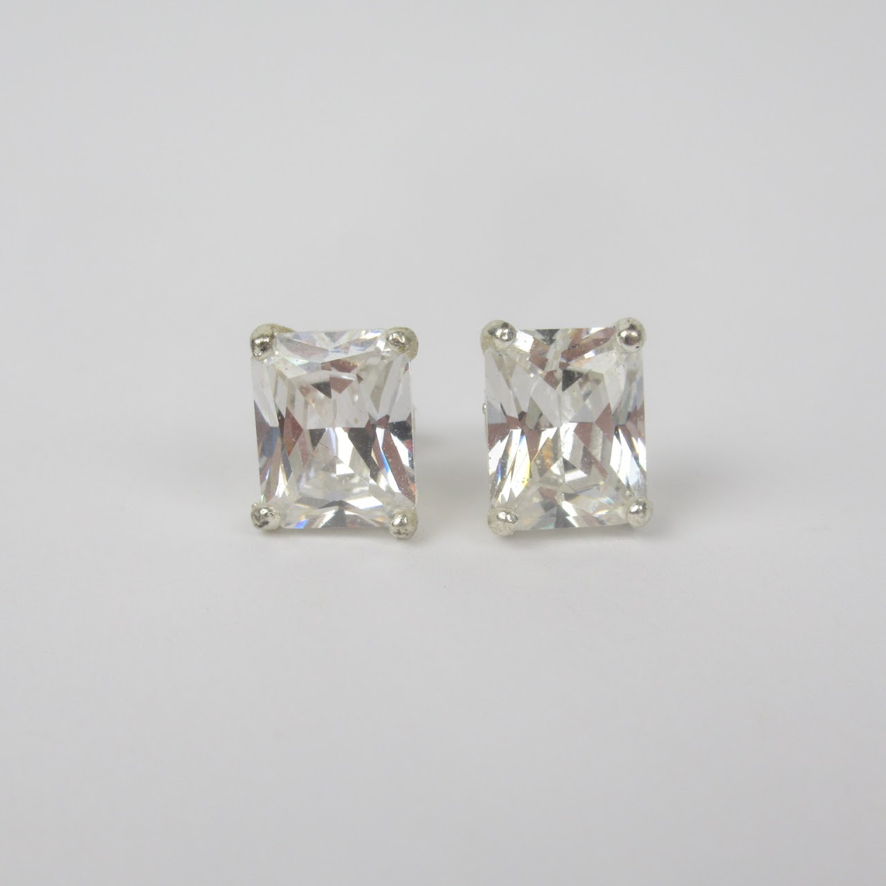 9K White Gold Earrings