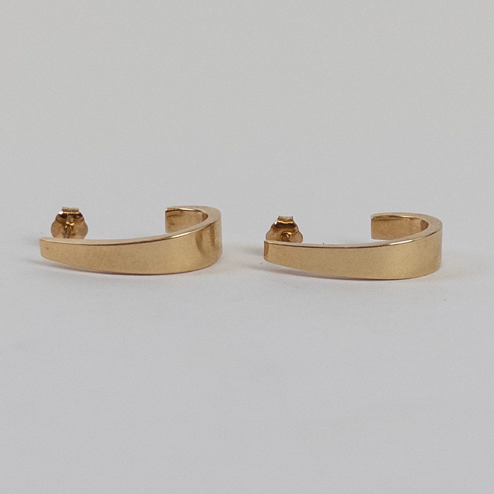 14K Yellow Gold 'J' Hoop Earrings