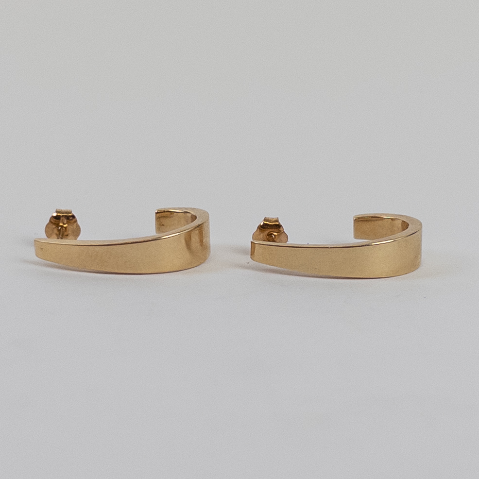 14K Yellow Gold 'J' Hoop Earrings