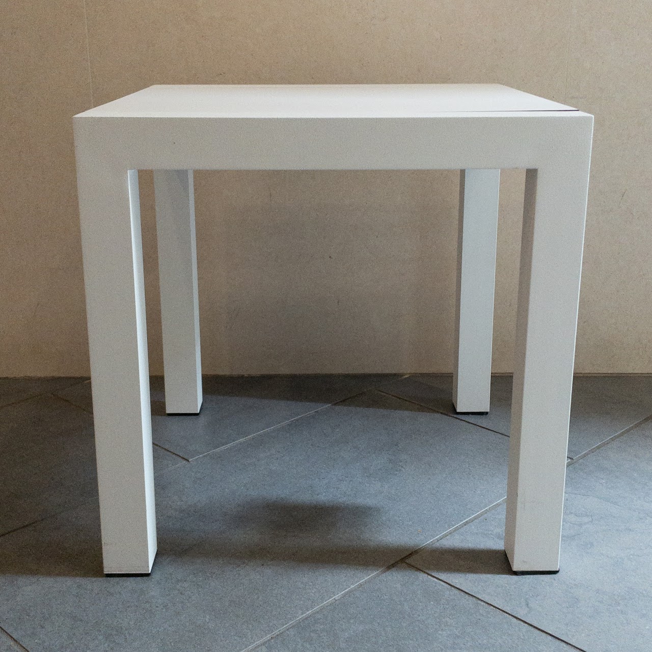 Harbour Outdoor Contemporary White Side Table