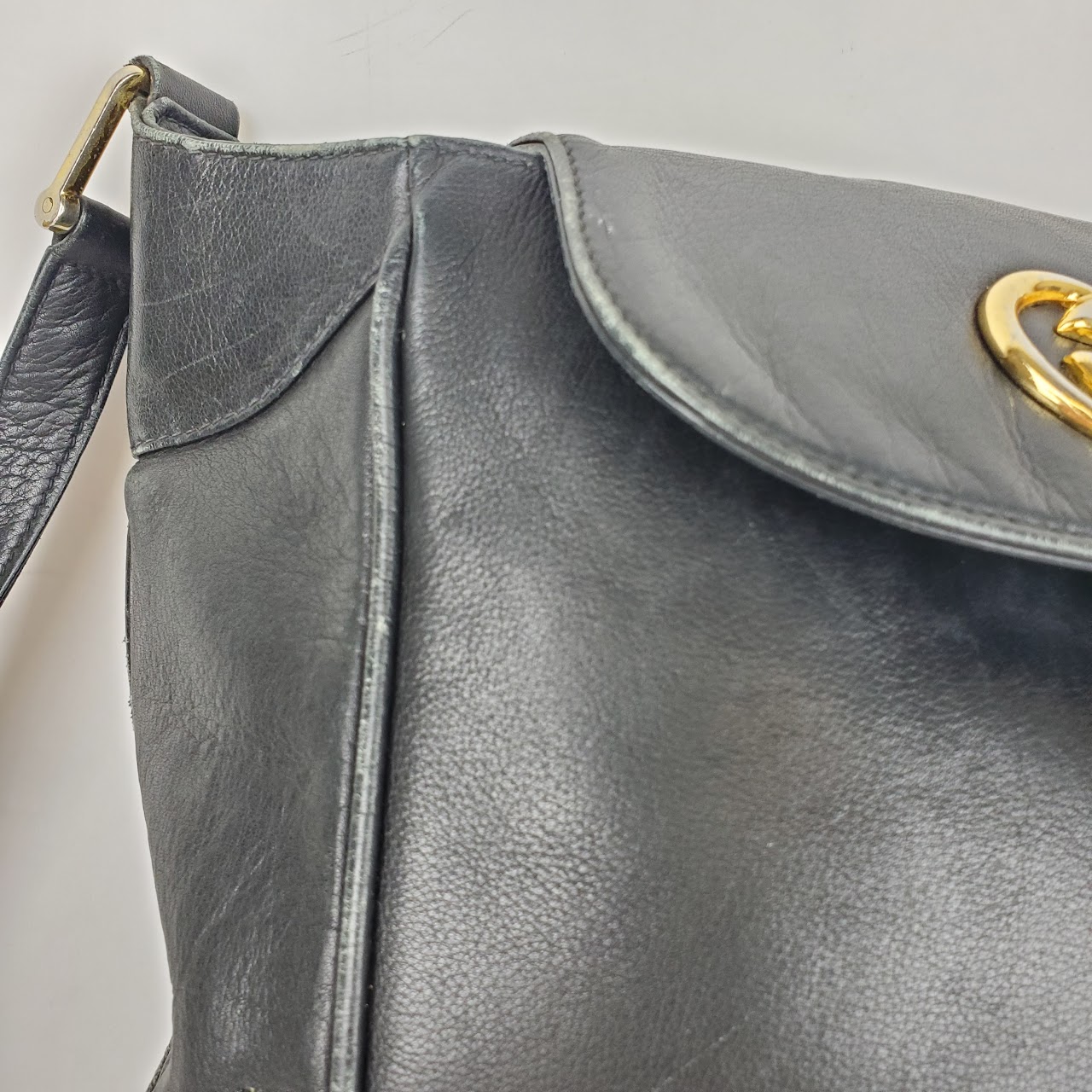 Gucci Leather Vintage Shoulder Bag