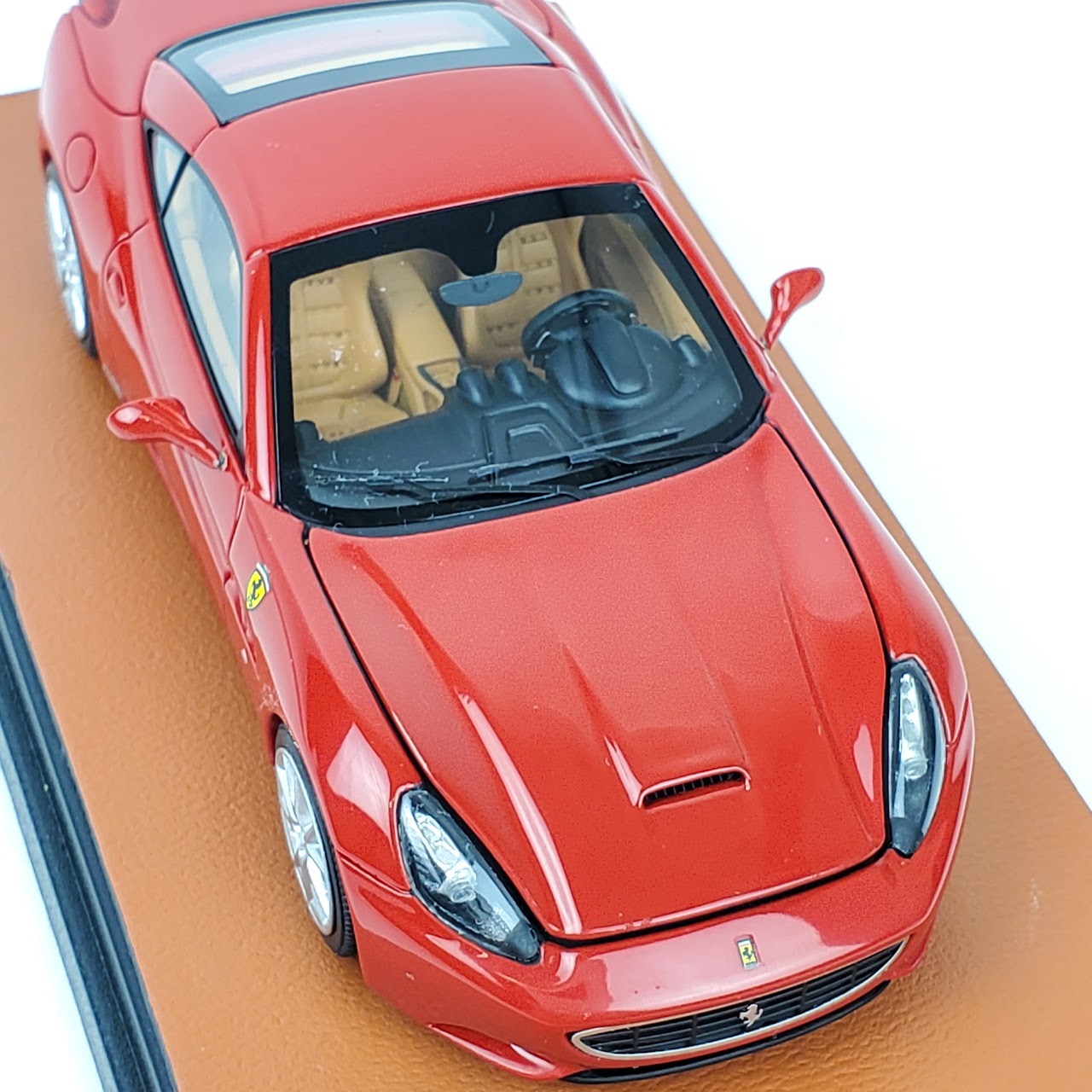 Ferrari California 1:43 Official Model Replica