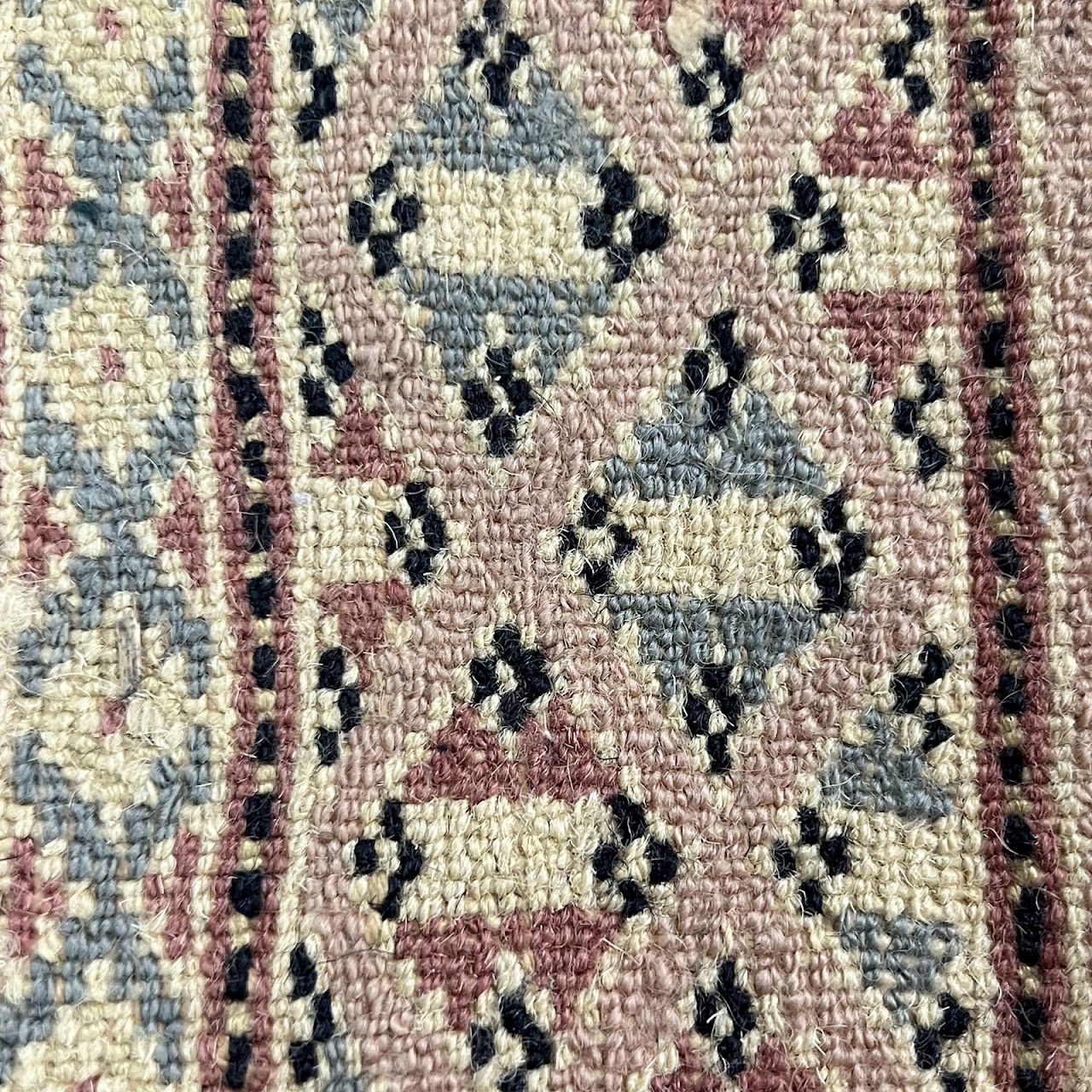 Wool Diamond Medallion Area Rug