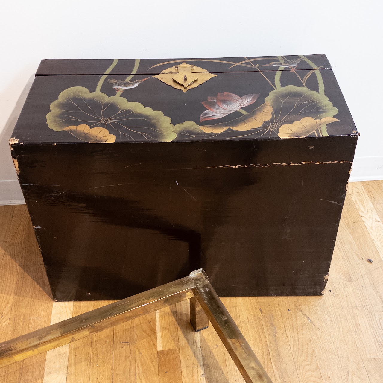 Chinese Hand Painted Lacquered Tea Chest