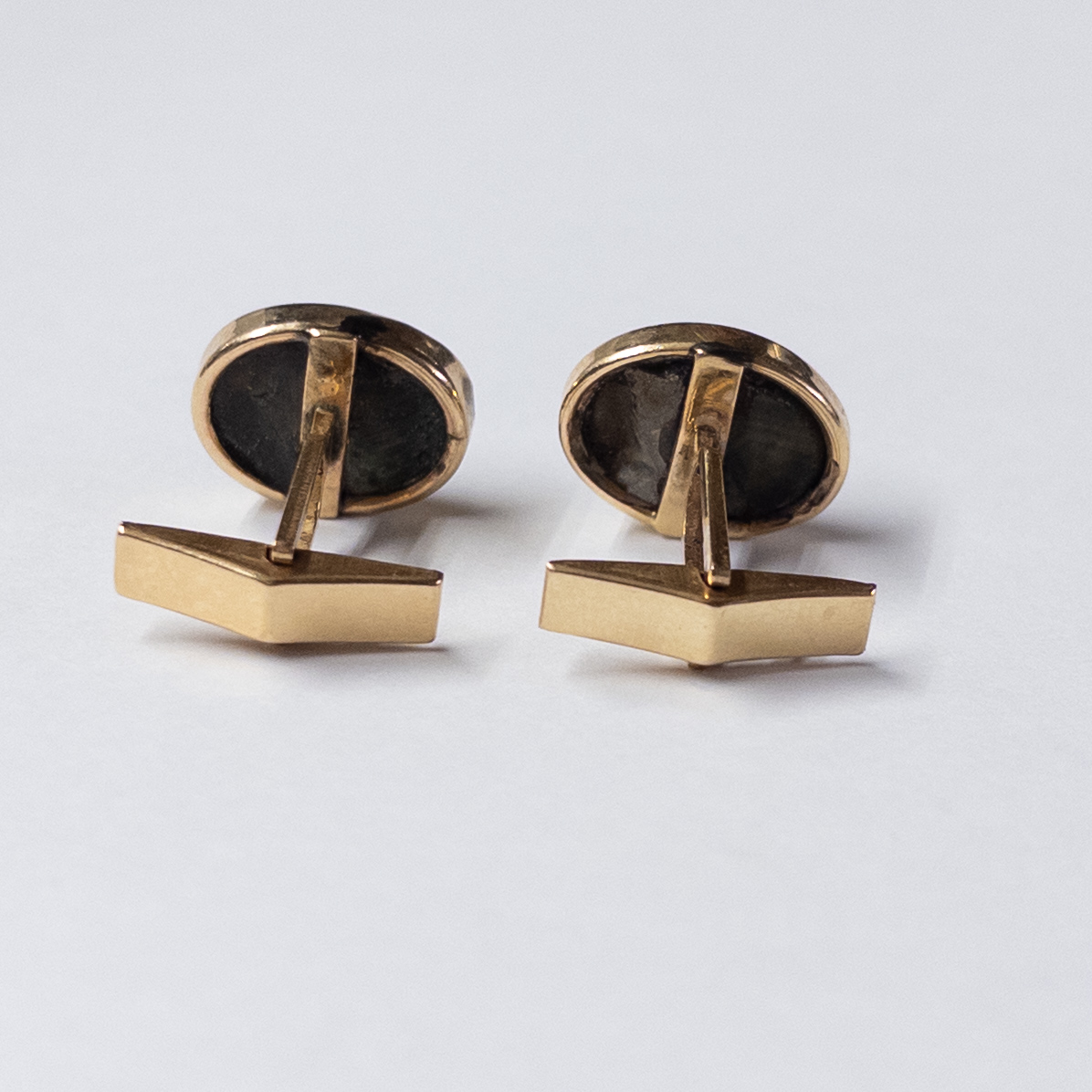 14K Gold and Chatoyant Stone Cufflinks and Shirt Studs Lot