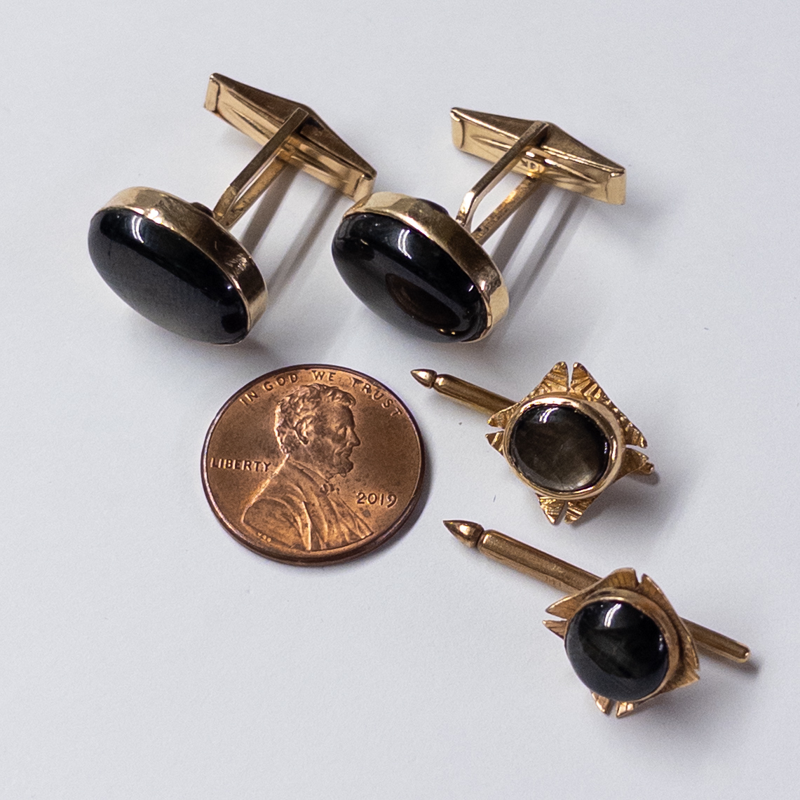 14K Gold and Chatoyant Stone Cufflinks and Shirt Studs Lot