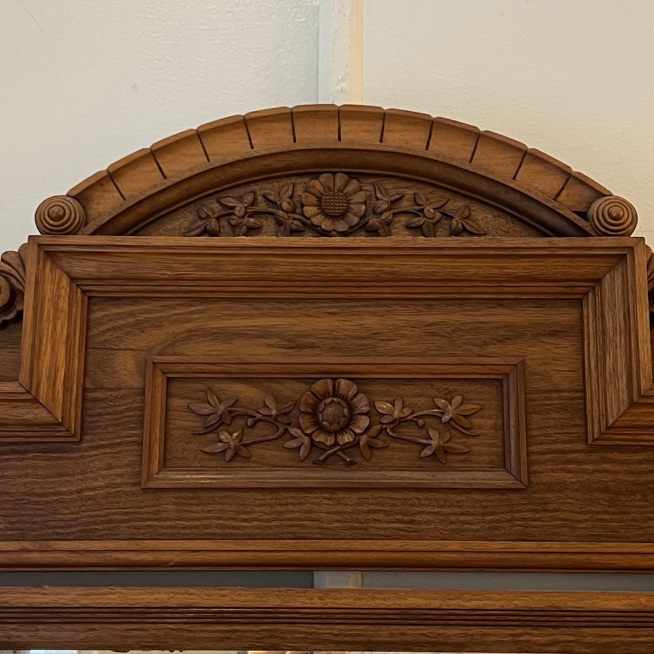 Eastlake Victorian Oak Marble-Top Dresser with Mirror