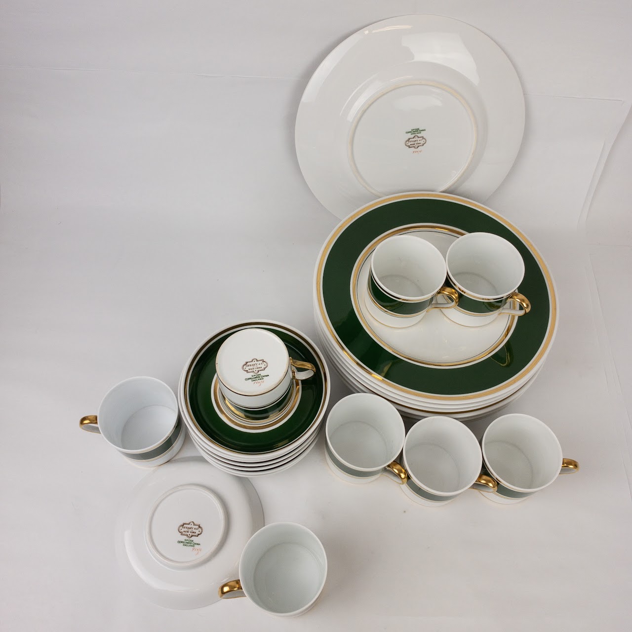 Tiffany & Co. X Spode Copeland  24-Piece Dinnerware Set