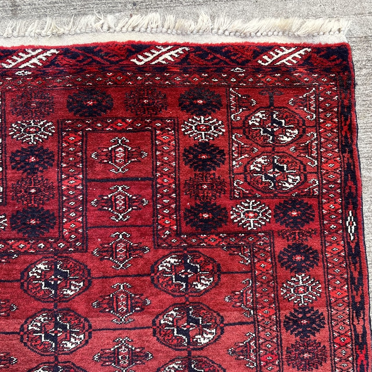 Bokhara Wool Medallion Prayer Rug