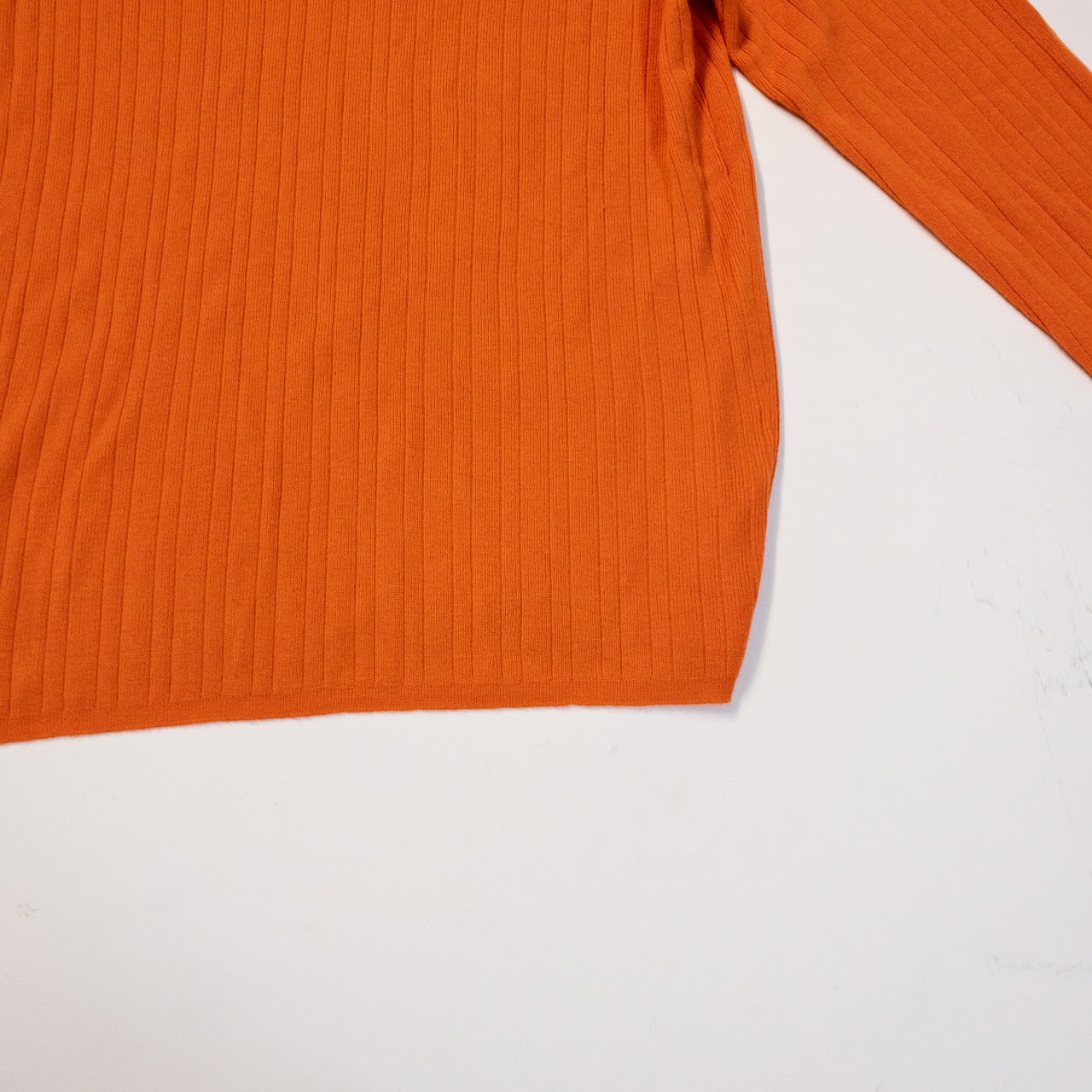 Hermès Pumpkin Orange Vintage Ribbed V-Neck Cashmere Sweater