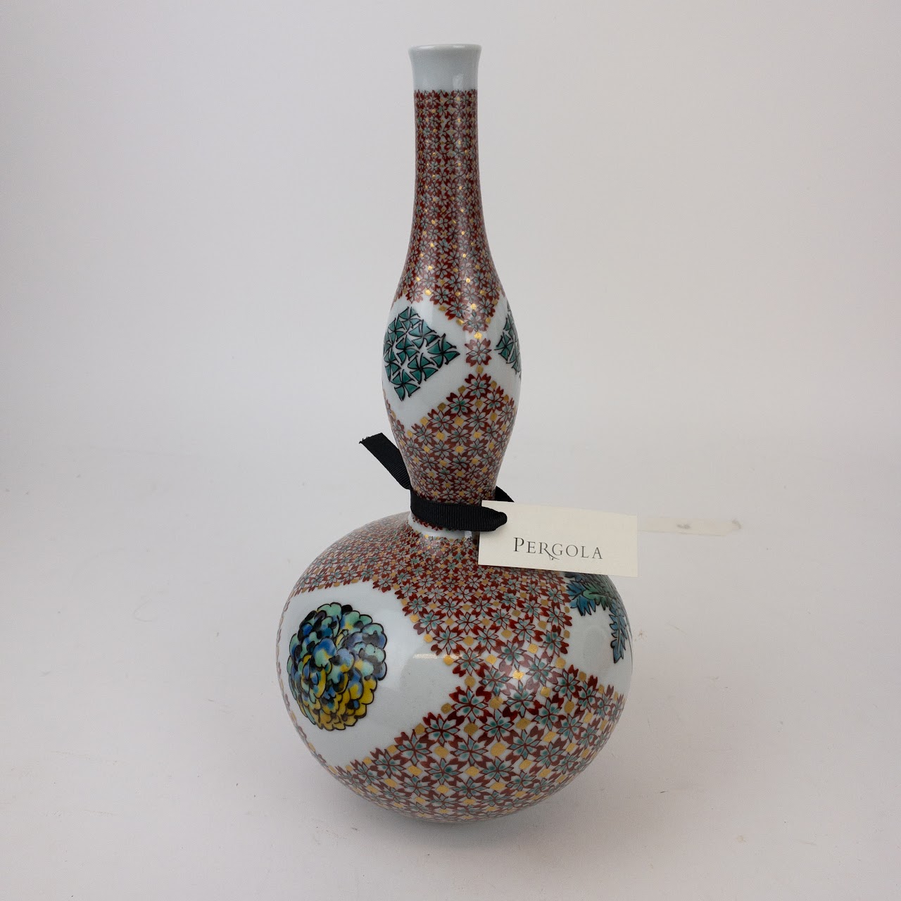 Early 20th C. Kutani Japanese Porcelain Gourd Vase