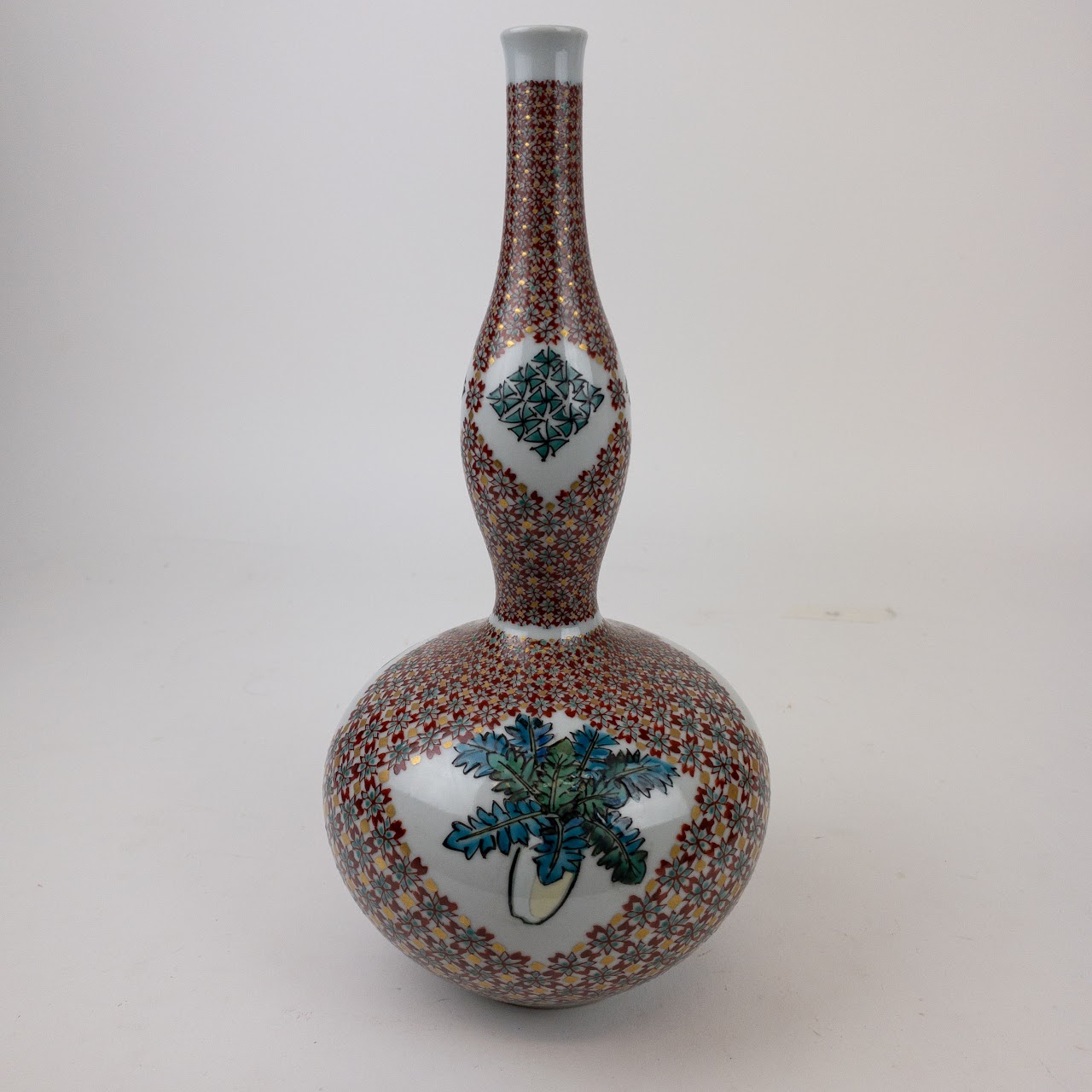 Early 20th C. Kutani Japanese Porcelain Gourd Vase