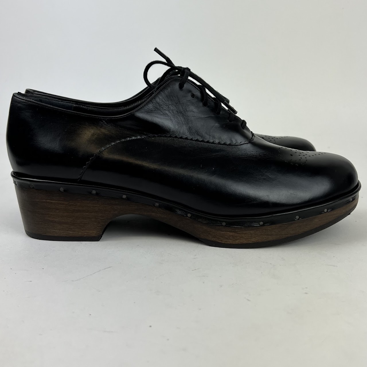 Robert Clergerie Polished Leather Lace-up Clogs