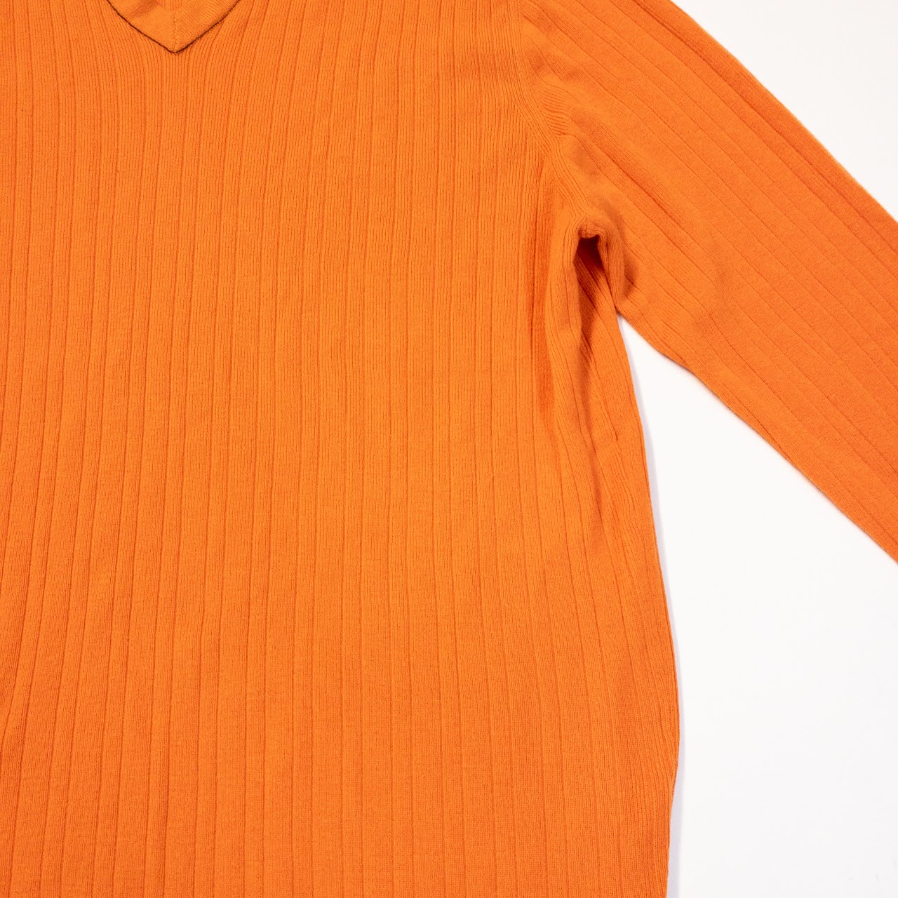 Hermès Pumpkin Orange Vintage Ribbed V-Neck Cashmere Sweater