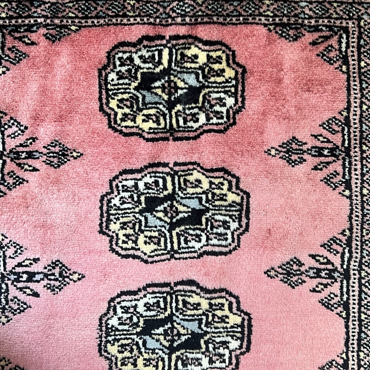 Pakistani Wool Bokhara Area Rug