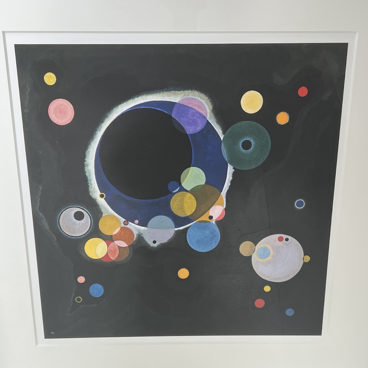 Wassily Kandinsky 'Several Circles' Framed Print