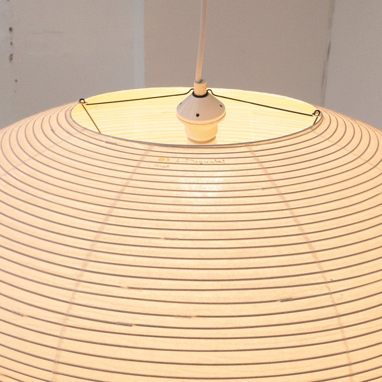 Isamu Noguchi Akari Pendant Light