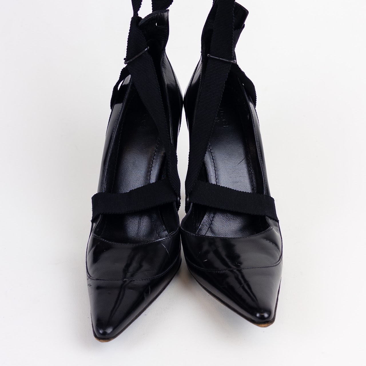 Gucci Black Runway Pumps with Ribbon Detail