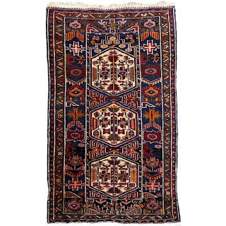 Vintage Persian Medallion Area Rug