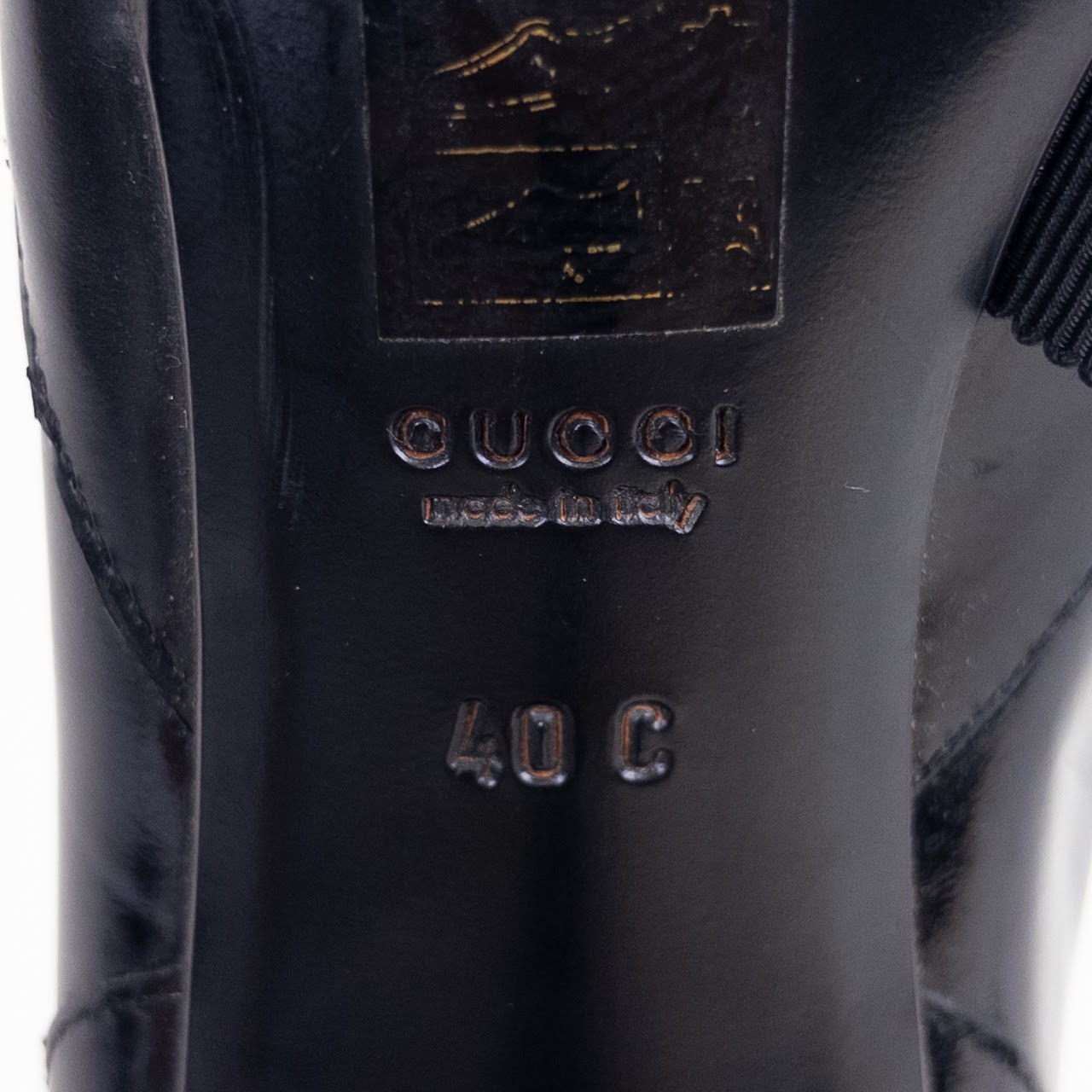 Gucci Black Runway Pumps with Ribbon Detail