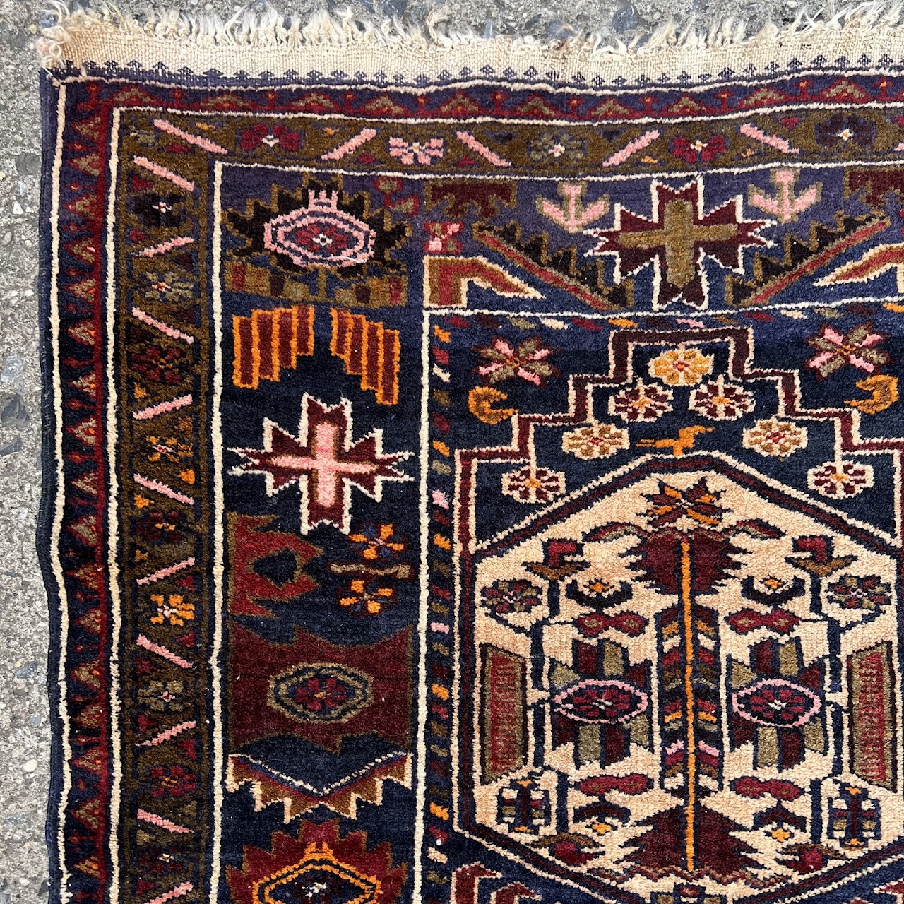 Vintage Persian Medallion Area Rug