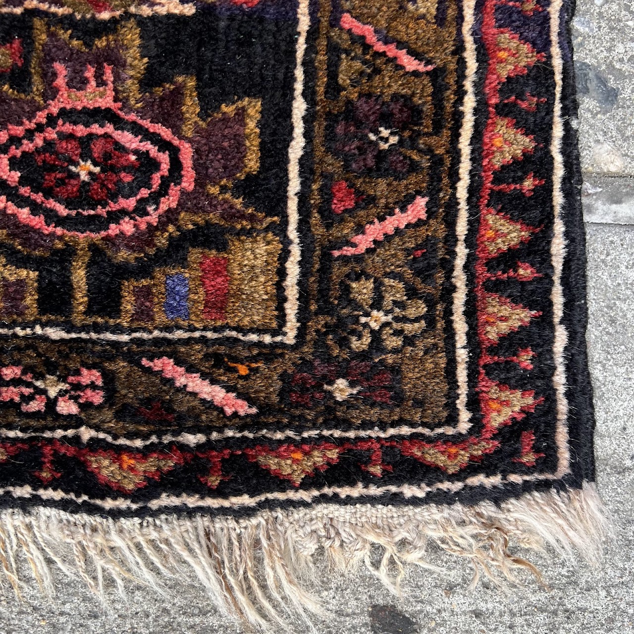 Vintage Persian Medallion Area Rug