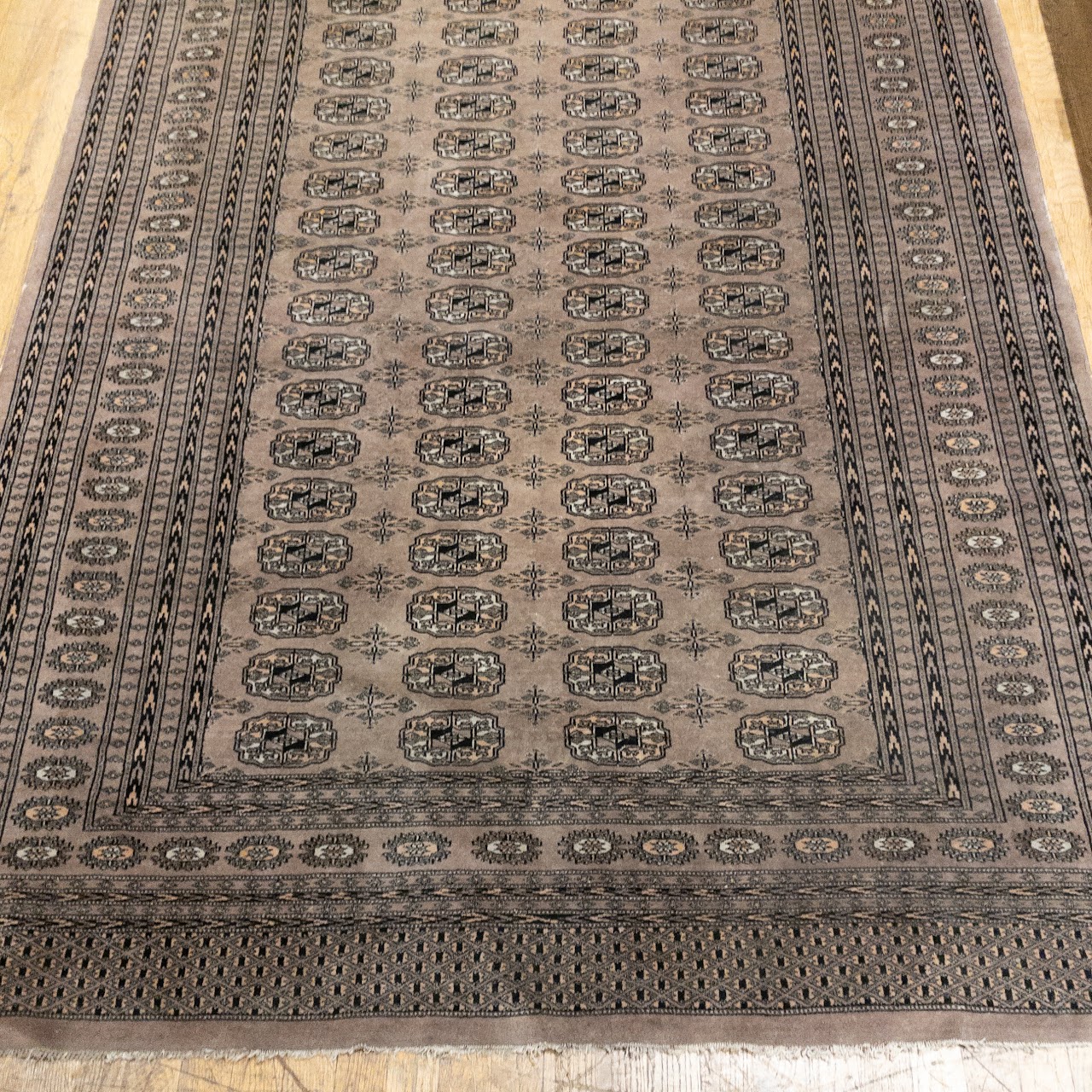 Silk Medallion Area Rug