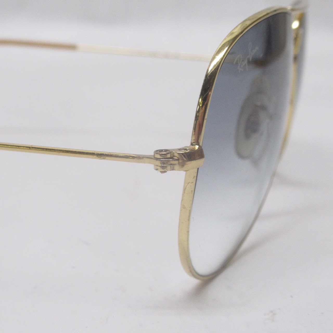 Ray-Ban Aviator Sunglasses