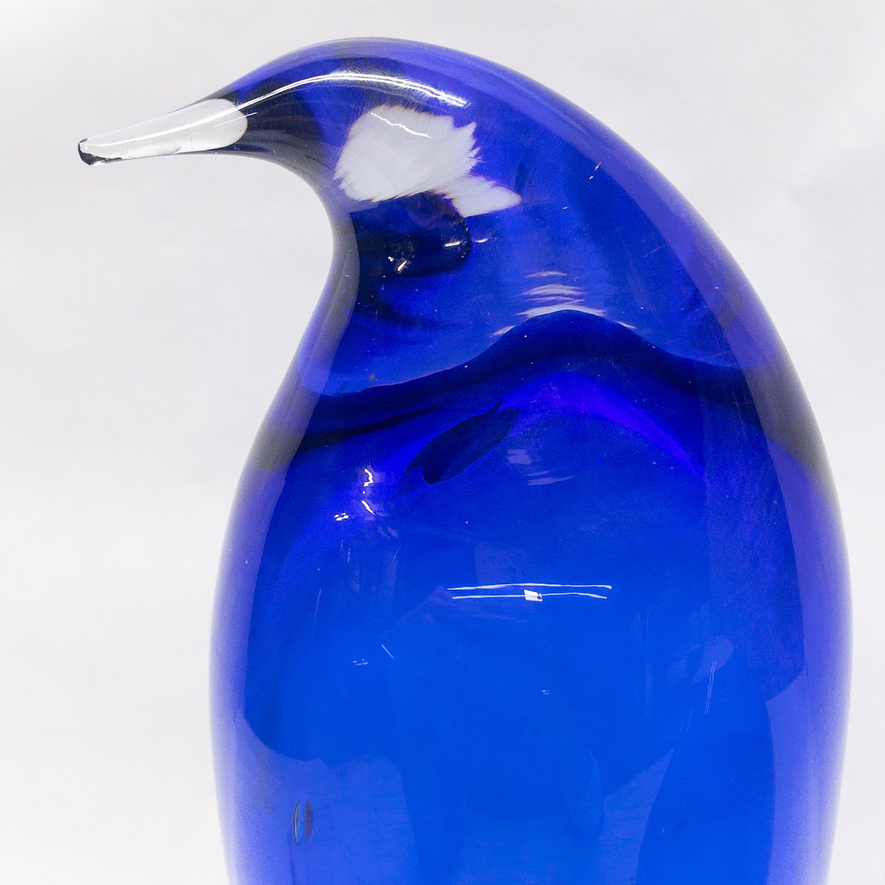 Vintage Art Glass Penguin Pair