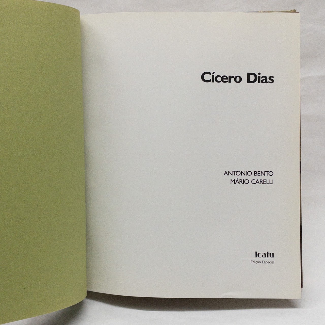 Cícero Dias First Edition Book